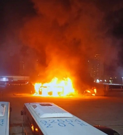 Truck explosion in Tel Aviv