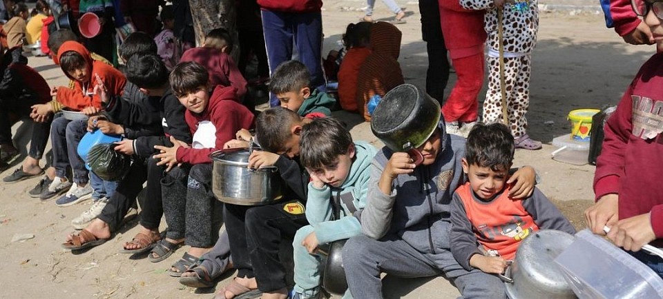UN Secretary-General Guterres: - Israel has blocked the entry of food, fuel, medicine, and commercial supplies into Gaza for nearly two months. - Israel's blocking of food, fuel, and medicine into Gaza deprives more than two million people of life-saving relief. - Aid is non-negotiable, and Israel must protect civilians, approve relief programs, and facilitate their implementation.