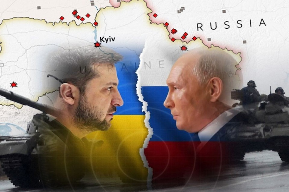 The Ukrainian military executed drone strikes across several Russian regions on Monday evening, coinciding with diplomatic discussions in Istanbul. The attacks have led to power outages in affected areas. This development raises concerns about the ongoing conflict between Ukraine and Russia.