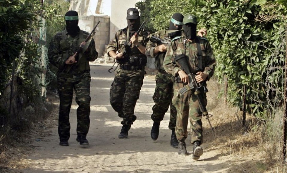 The Palestinian resistance in Gaza carried out the death sentence against some occupation agents and arrested mercenaries working with Yasser Abu Shabab west of Asdaa city in Khan Yunis, south of the Gaza Strip.