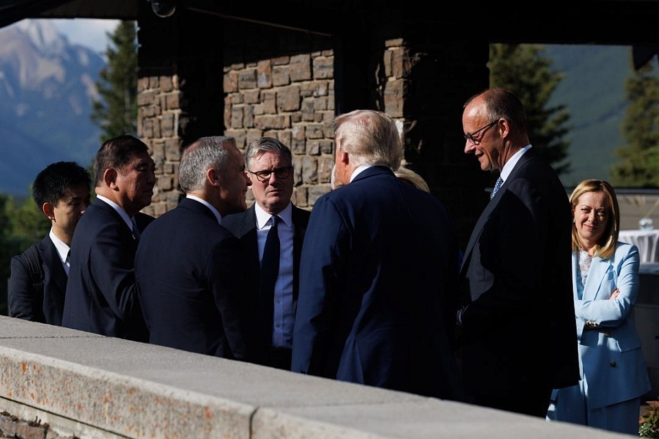 Prime Minister @Keir_Starmer working for Britain on day one of the G7.