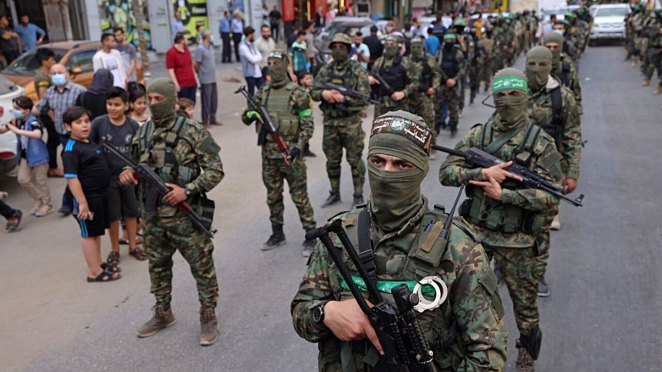 Abu Obeid: Let the enemy know that the Qassam Brigades are not limited to a single person or name. Rather, they are an ongoing resistance project. Their men are present on the ground, and the rifle is handed down from generation to generation. It is true that we grieve over the loss of our men, our heroes, and our people, but we are proud to have paid any price for the sake of our Jerusalem, our Al-Aqsa Mosque, and the dignity of our people. The battle is worth it, the goal is precious, and the prize is enormous.