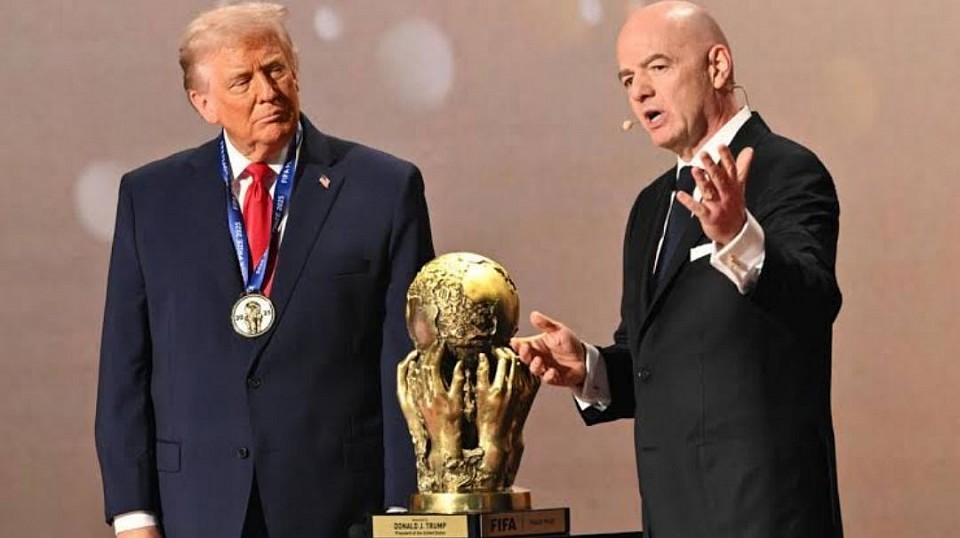 US President Donald Trump wins FIFA's first Peace Prize.
