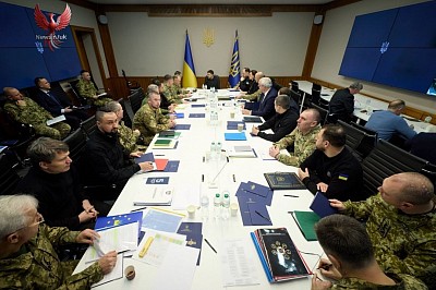 Photo of Ukrainian President Volodymyr Zelensky with the General Staff