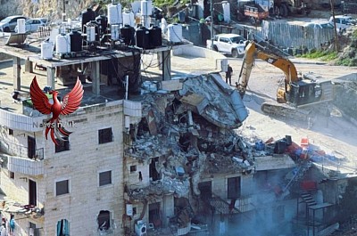 The Israeli army is demolishing many buildings in Gaza.