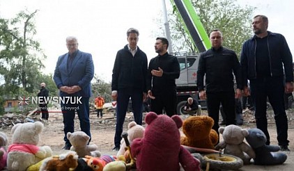 Ed Miliband was visibly moved after visiting the site of the Russian attack in Priloky, accompanied by Ukrainian President Volodymyr Zelensky.